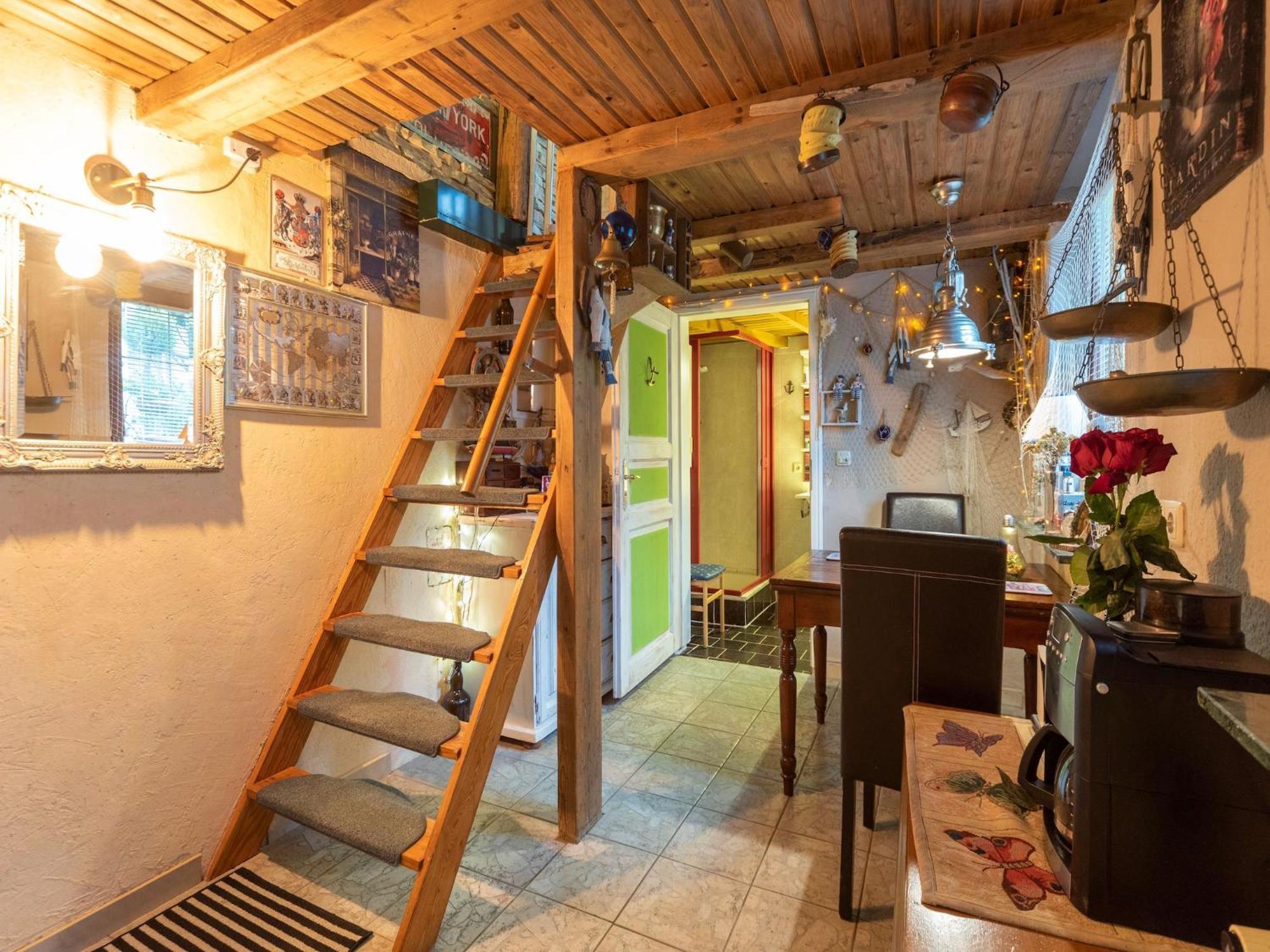 Comfortable Apartment In Wismar Mecklenburg With Fireplace 외부 사진